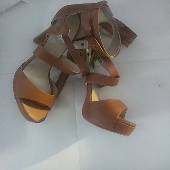 Shoes - Picture 3 of 3